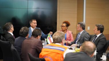 Governo do Amazonas auxilia Prefeitura de Manaus a viabilizar recursos para obras em áreas de risco