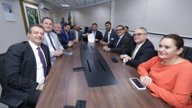 Caio André firma nova parceria para o projeto ‘Câmara Cidadã’
