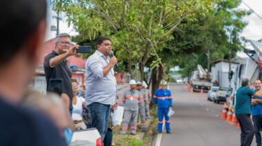 No Dom Pedro, Caio André se une a moradores contra medidores aéreos