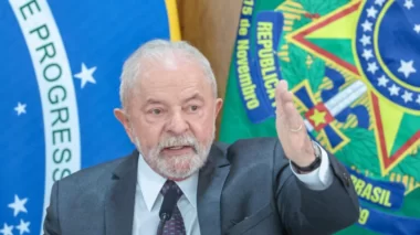 Lula já abriga aliados em estatais com ganhos de até R$ 40 mil