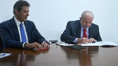 Governo Lula pretende voltar com a cobrança do seguro DPVAT