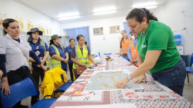 Força-tarefa do Governo do Amazonas está acompanhando famílias afetadas pelas chuvas deste sábado (25/3)