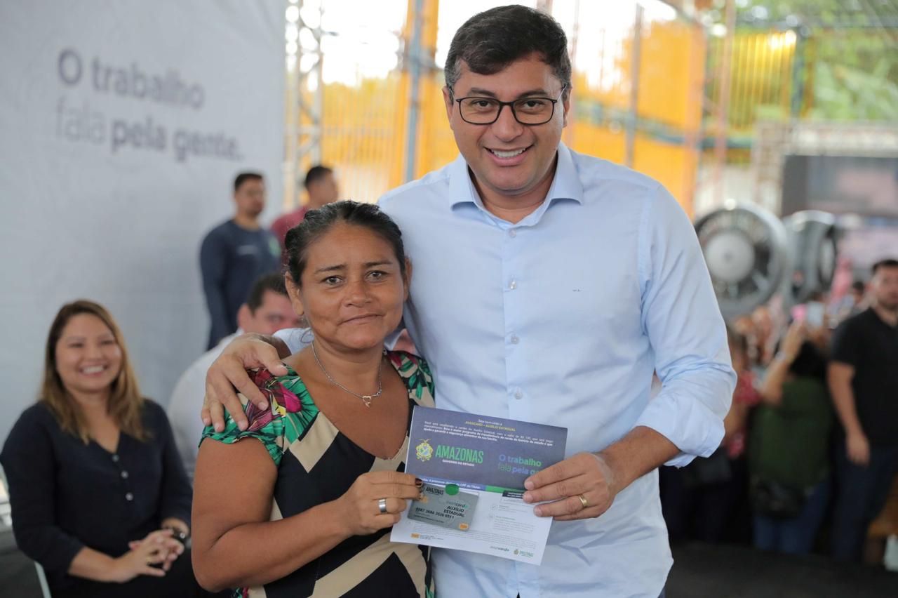 No momento, você está visualizando Em comemoração pelo 8 de Março, Wilson Lima antecipa parcela do Auxílio Estadual Permanente