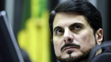 Lula vai sofrer impeachment e Flávio Dino será preso, diz Do Val