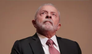 Leia mais sobre o artigo Lula devolveu 559 presentes levados para seu acervo pessoal