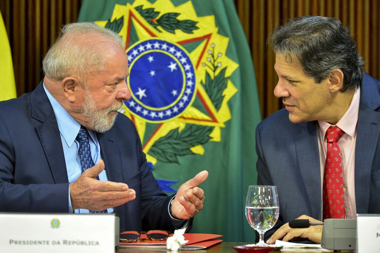 Você está visualizando atualmente Lula diz que Haddad é ‘criativo’ e que governo vai fazer PIB crescer