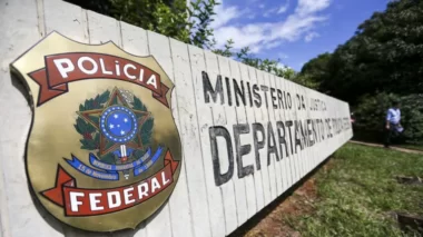Após Lula falar em “armação”, sindicato dos PFs se posiciona