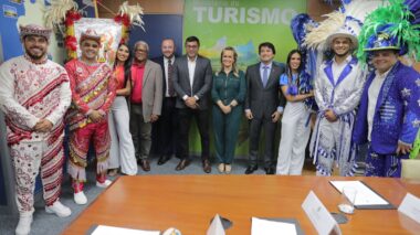 Wilson Lima se reúne com ministra do Turismo e apresenta dirigentes dos bumbás Caprichoso e Garantido