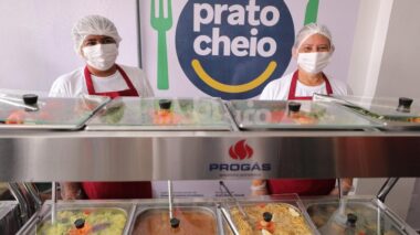 Social chega aos 100 dias do novo governo com mais de 1,3 milhão de refeições servidas e avanço no Auxílio Estadual