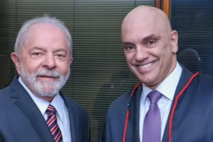 Leia mais sobre o artigo Moraes arquiva pedidos contra Lula sem ouvir parecer da PGR