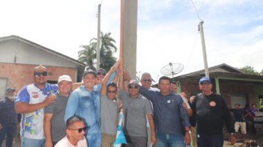 Comunidade Araruni, no município de Borba, é contemplada com o Programa Luz para Todos