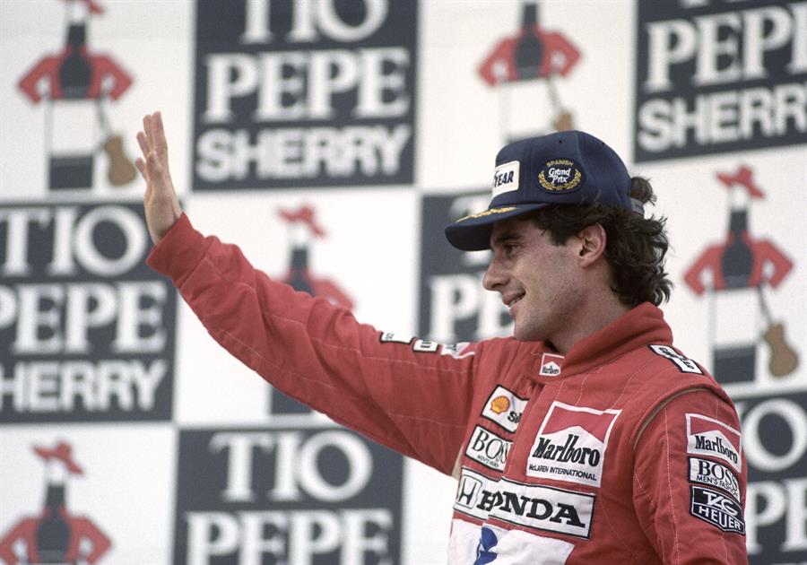 No momento, você está visualizando Ayrton Senna é declarado Patrono do Esporte Brasileiro