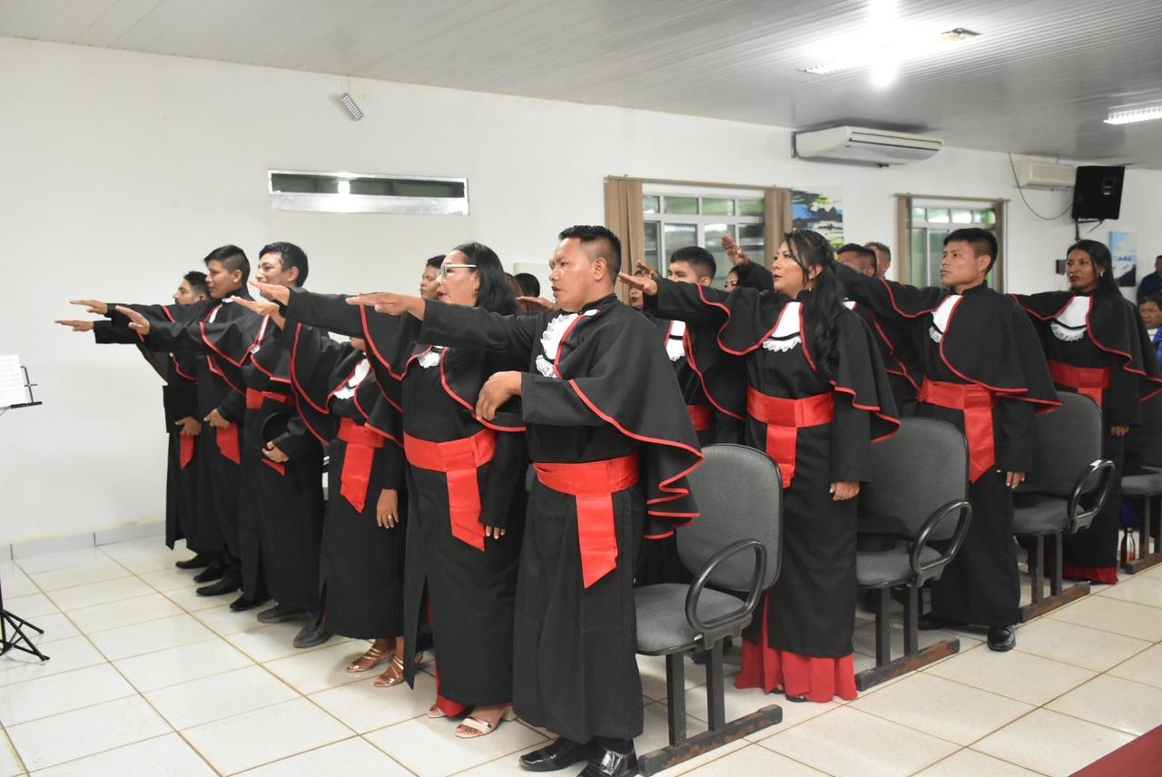 No momento, você está visualizando UEA forma alunos indígenas e não-indígenas em São Gabriel da Cachoeira