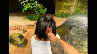 Conteúdo adulto em gruta de Presidente Figueiredo (AM) gera punição a guia de turismo