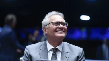 Imaculado pelo Poder Judiciário, Renan Calheiros não é mais réu