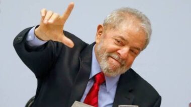 Governo Lula aumenta limite de cachês de artistas na Rouanet de R$ 3 MIL para R$ 25 MIL.