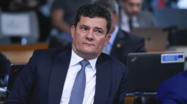 Moro diz que fala de Lula contra dólar é “infantil”