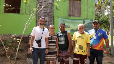 Em viagem a comunidades ribeirinhas, Vereador Peixoto conhece potenciais turísticos e econômicos da região