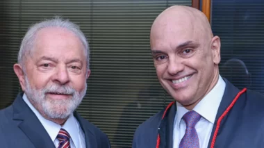 Moraes, Gilmar e Lewandowski participam de churrasco de Lula
