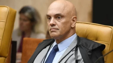 Alexandre de Moraes manda PF ouvir Google, Meta e Spotify