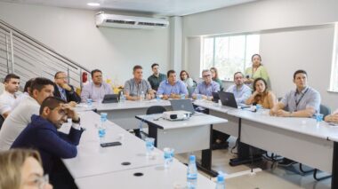 Governo do Amazonas e Prefeitura de Manaus alinham plano de regularização fundiária em áreas públicas