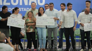 Amazonas Meu Lar: Governador Wilson Lima reassenta mais 103 famílias das comunidades da Sharp e Manaus 2000