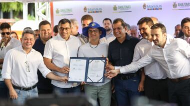 Wilson Lima anuncia cerca de R$ 100 milhões para ampliar abastecimento de água e rede de esgoto em Manaus