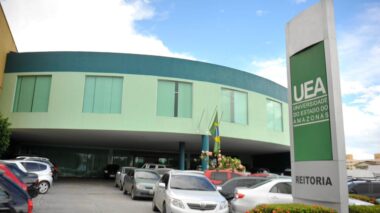 Governador Wilson Lima nomeia novos professores para a UEA