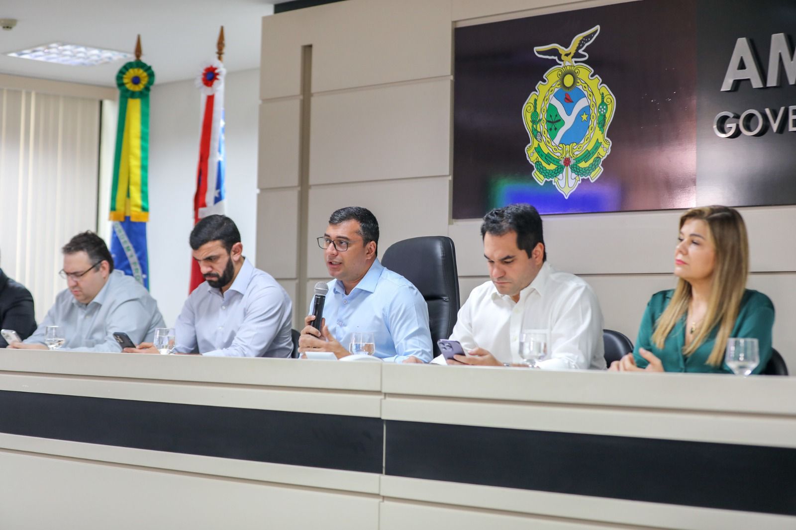 No momento, você está visualizando Governo do Amazonas mantém política de valorização dos profissionais da educação no Amazonas