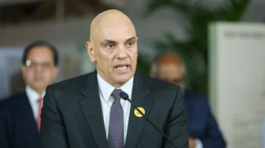 Ministro Alexandre de Moraes volta a ser infectado por Covid