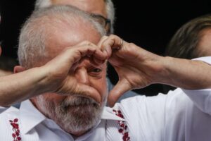 Leia mais sobre o artigo Lula se inspira em Bolsonaro e fará live no mesmo formato