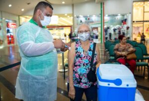 Leia mais sobre o artigo Prefeitura de Manaus convoca população a partir de 6 meses para se vacinar contra a Influenza