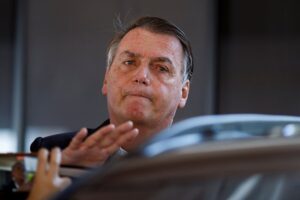 Leia mais sobre o artigo Defesa de Bolsonaro afirma que ex-presidente jamais participou de trama golpista￼