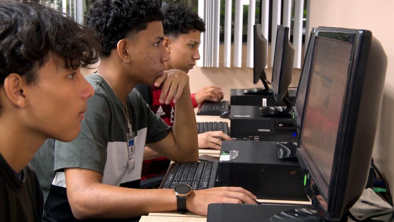 No momento, você está visualizando Escola da CMM oferta novas  vagas para cursos gratuitos em Manaus