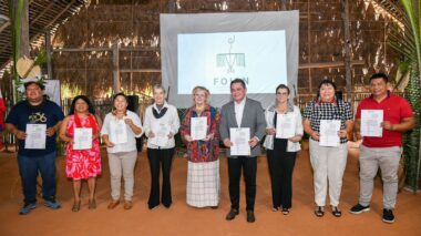 Governador em exercício Tadeu de Sousa sanciona lei que cooficializa e protege línguas indígenas no Amazonas