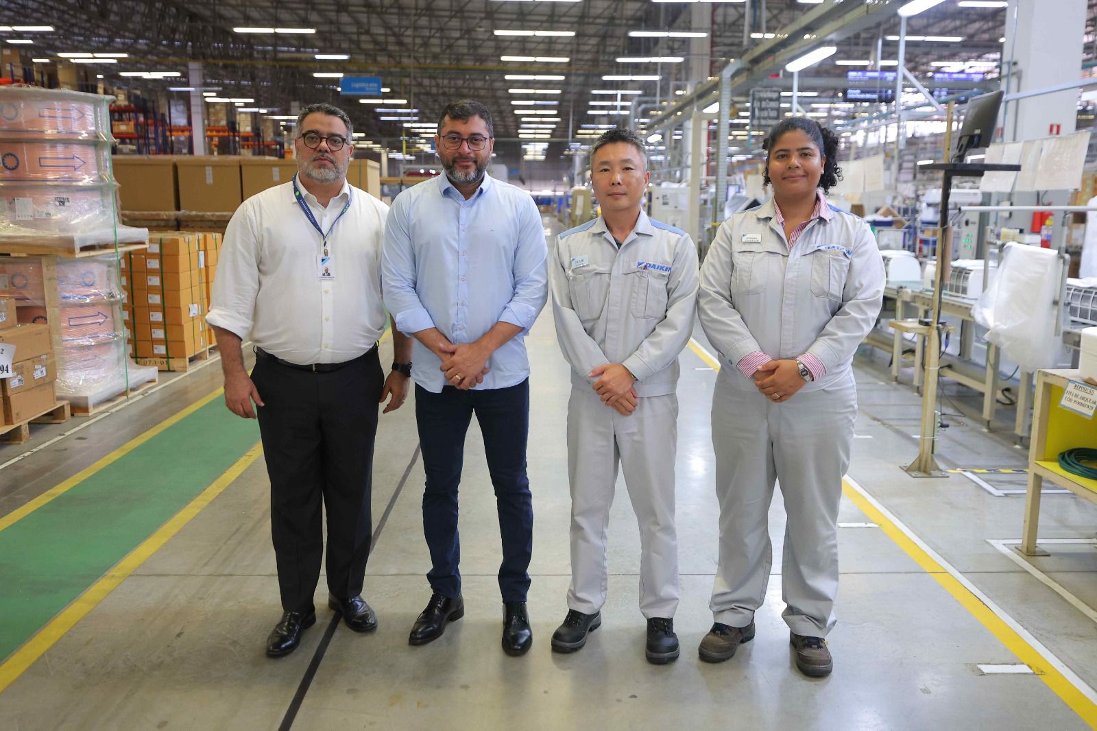 No momento, você está visualizando Em visita à fábrica do Polo Industrial de Manaus, Wilson Lima reafirma que reforma tributária precisa proteger a ZFM