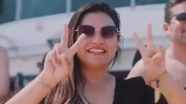 Deputada Joana D’Arc aparece em vídeo promocional de evento do cantor Wesley Safadão