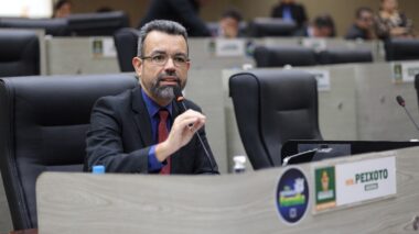 Aprovada na Câmara, proposta de Peixoto que amplia sinal 5G em Manaus segue para sanção do Prefeito
