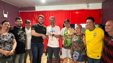 Em visita ao Morro da Liberdade, Peixoto troca experiências e conhece as necessidades dos moradores