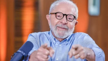 Lula quer criar TV estatal internacional: “Mostrar o Brasil”