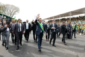 Leia mais sobre o artigo Governo Lula decide retirar PF do desfile de 7 de Setembro