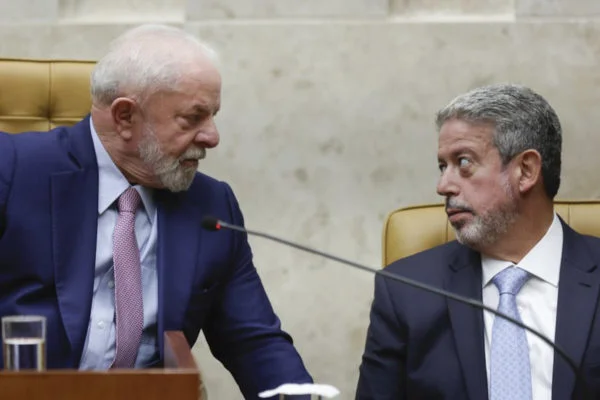 Você está visualizando atualmente Governo Lula já liberou R$ 20,6 bilhões em emendas parlamentares neste ano