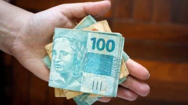 Wilson Lima anuncia pagamento de R$ 47 milhões de abono do Fundef para a próxima terça-feira (15/08)