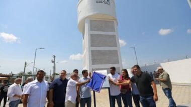 Governador Wilson Lima entrega obra que amplia o sistema de abastecimento de água em Maués