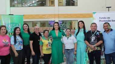 O Governo do Amazonas, por meio do Fundo de Promoção Social, entrega 3,5 mil kg de alimentos não perecíveis para cinco instituições sociais.