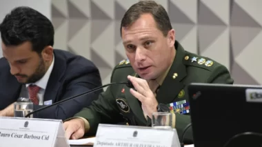 Cid é solto com tornozeleira e está impedido de usar redes sociais