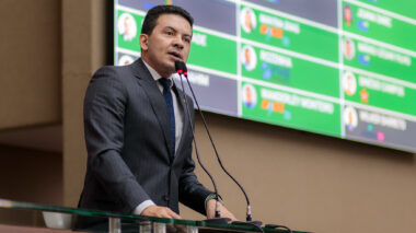 Deputado Delegado Péricles critica gasto recorde feito por Lula no cartão corporativo em sete meses de mandato