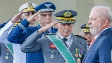 Após polêmicas, Lula testa relação com Forças Armadas no 7 de Setembro