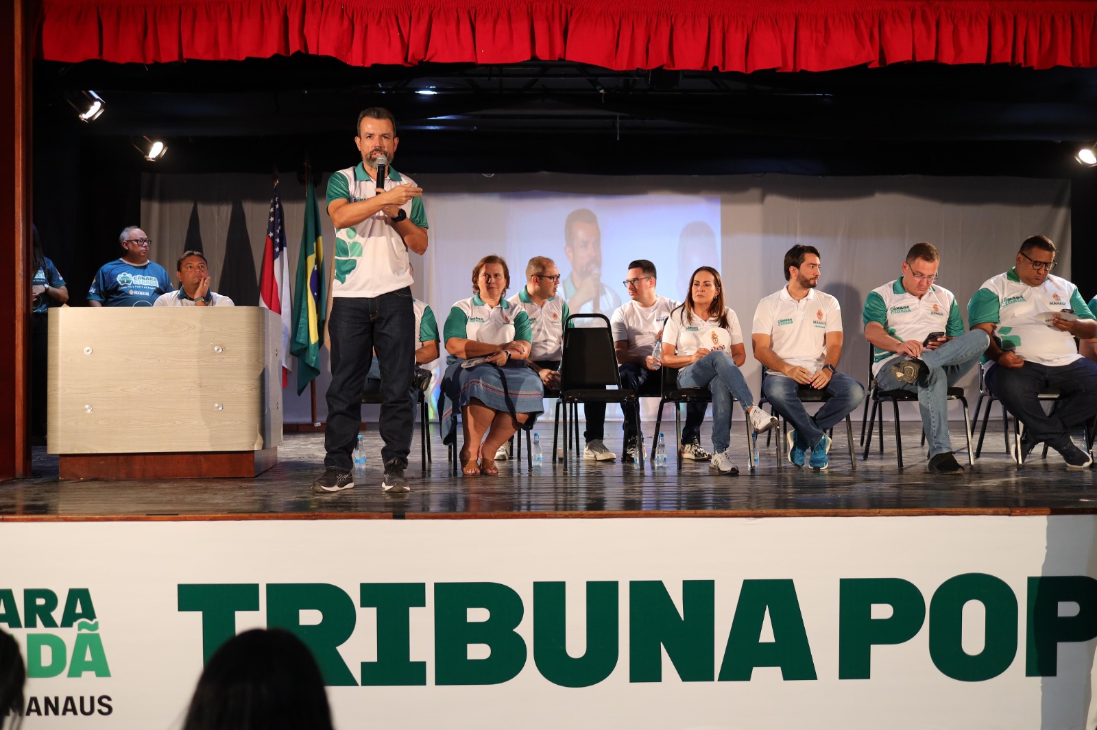 Você está visualizando atualmente No segundo dia de ‘Câmara Cidadã’, Peixoto participa da Tribuna Popular