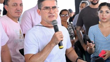 Prefeito aguarda último laudo técnico para interdição da praia da Ponta Negra para banho